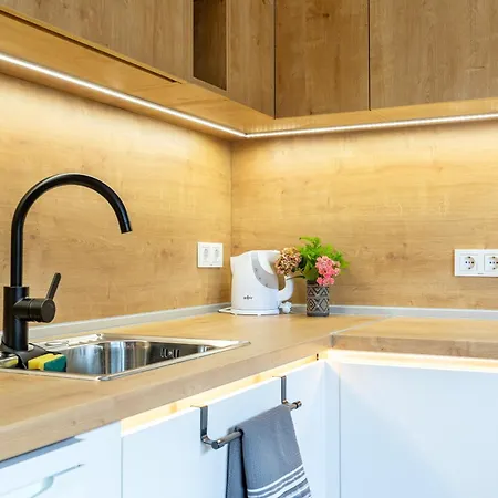 Iva's Dream Studio, Crafted With And Passion * Bansko