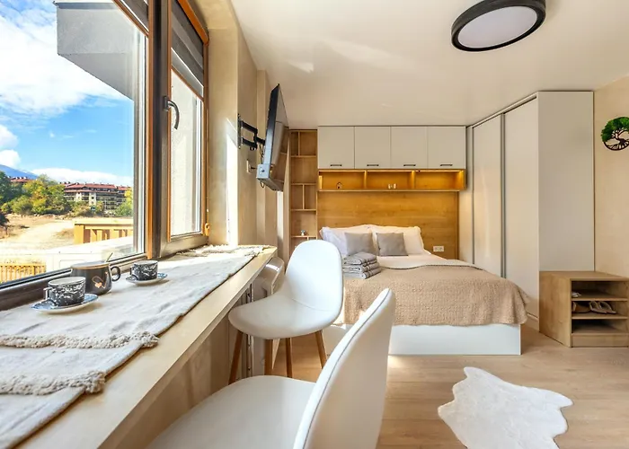 Iva's Dream Studio, Crafted With And Passion 班斯科